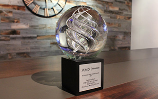2020年展品获得AMA大型展品设计水晶奖